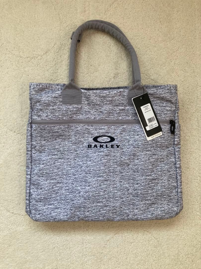 【新品＆未使用】オークリー　ボストンバック　トートバック　ゴルフ