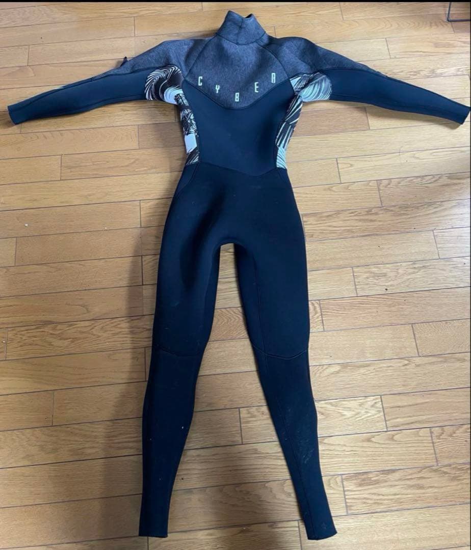 値下げ中！CYBER フルスーツ ウェットスーツ　3mm ジャージフル Mサイズ