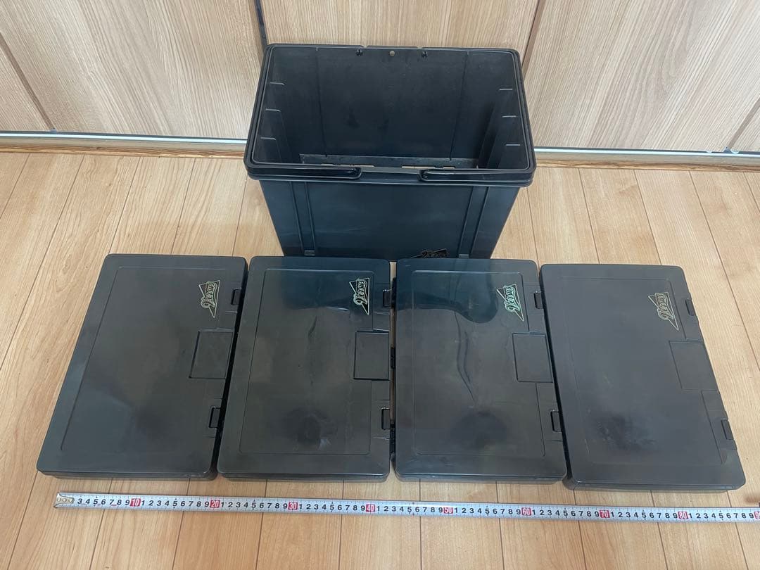 バス釣りワーム多数！・バスフィッシング 4BOX収納ボックス セット！