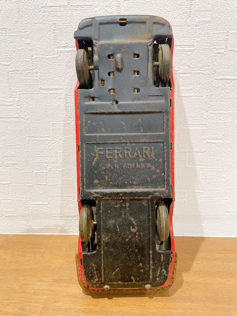 超希少　ケロヨンともぐちゃんのスポーツカー　フェラーリー　当時物 ビンテージ