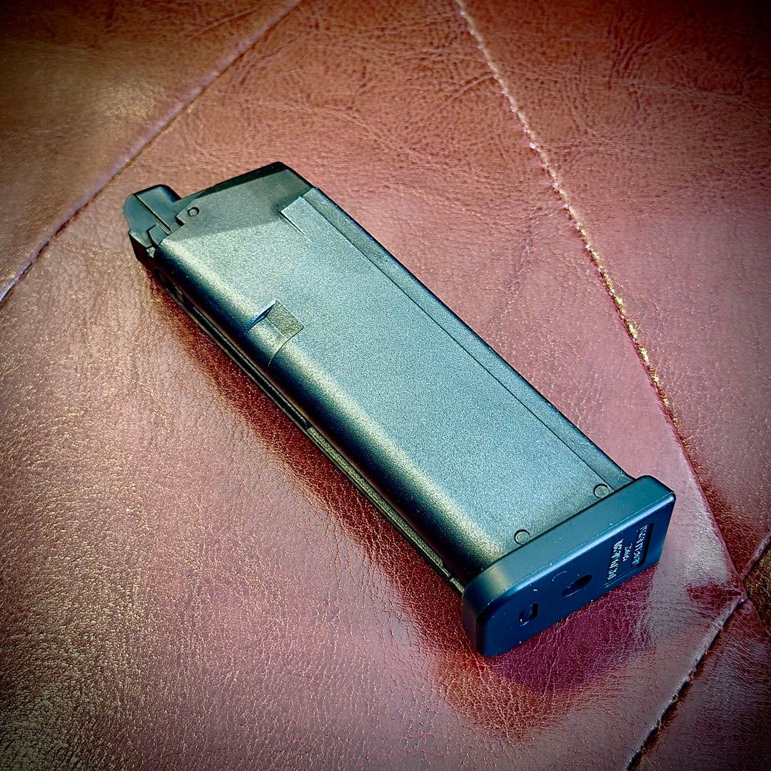 東京マルイ GLOCK19 Gen4 (新品未開封マガジン2個付き)*計3本