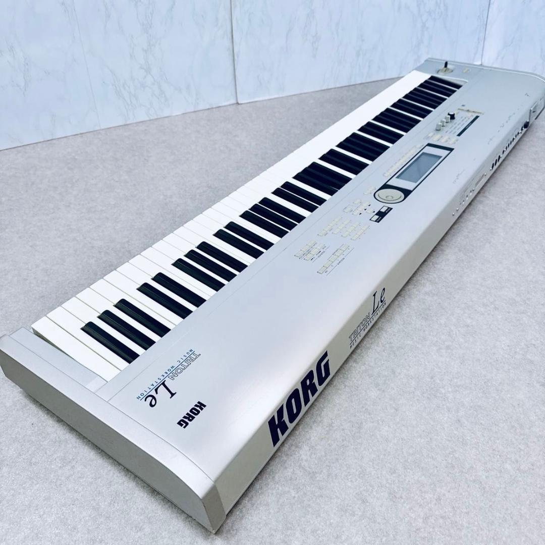 KORG コルグ シンセサイザー TRITON Le88 ダンパーペダル付き