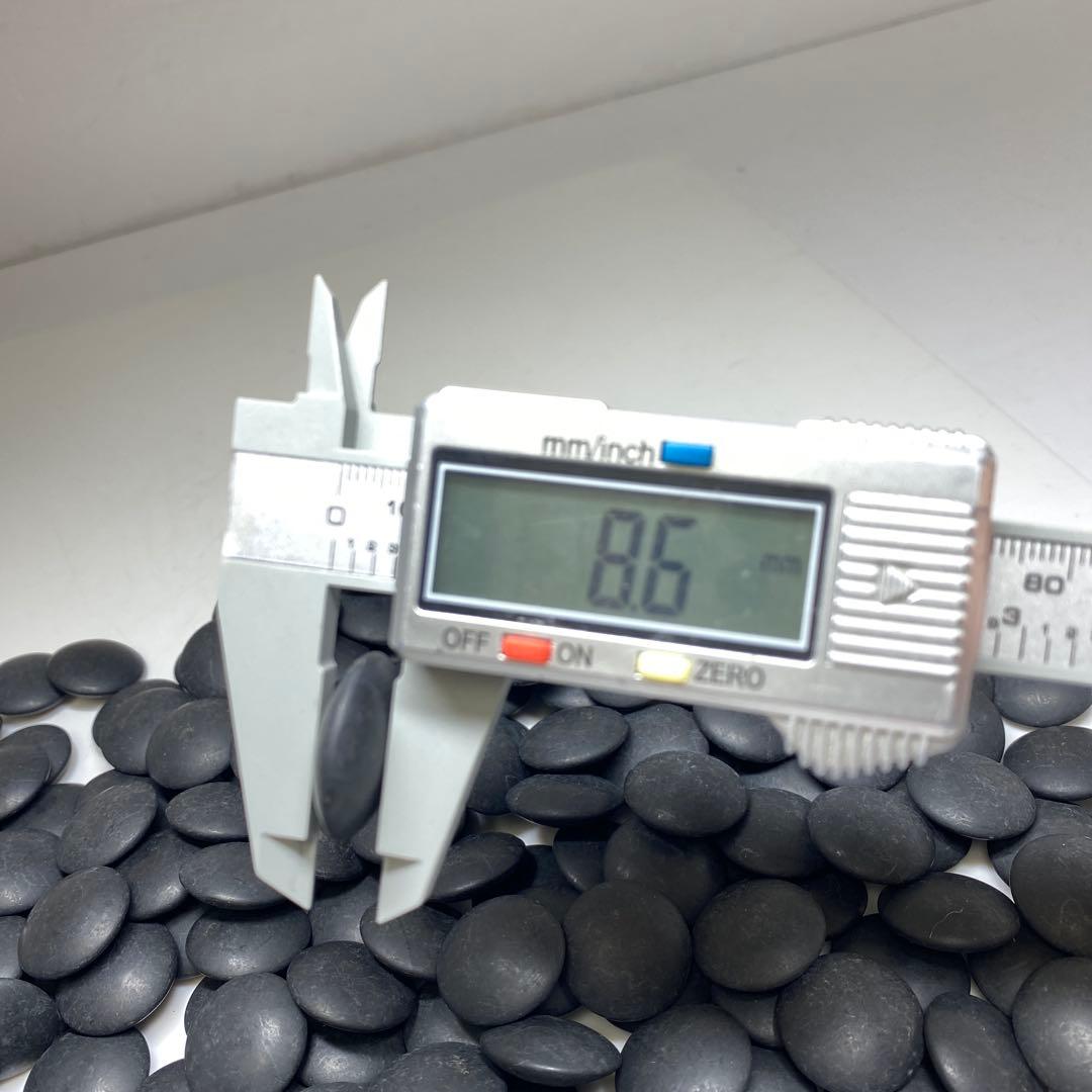 本蛤石,那智黒　碁石　木箱付　白180/黒193/1995g 東N7-1021①