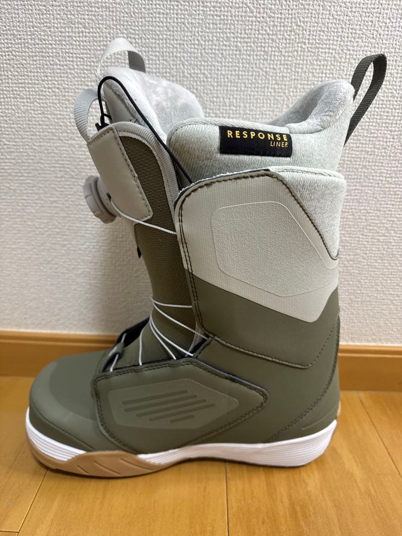 未使用 24-25 Salomon Kiana Dual Boa 24cm