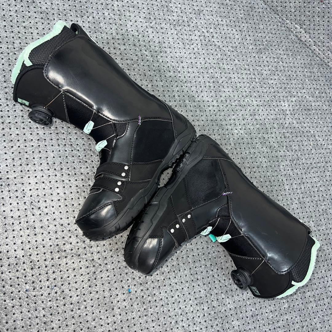 １回使用 K2 PASSAGE 24cm BOA レース スノーボードブーツ