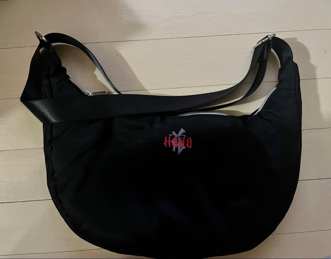 ヘ*ポ様 HANA ロゴラウンドバッグ
