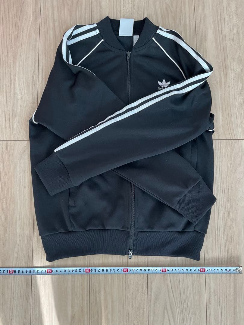アディダスオリジナルス　トラックジャージ上下