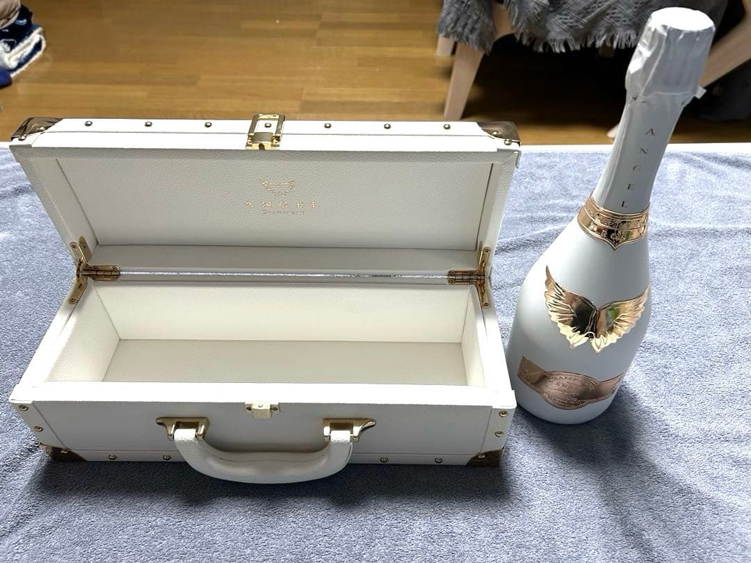 エンジェルシャンパン ロゼホワイト　未開封