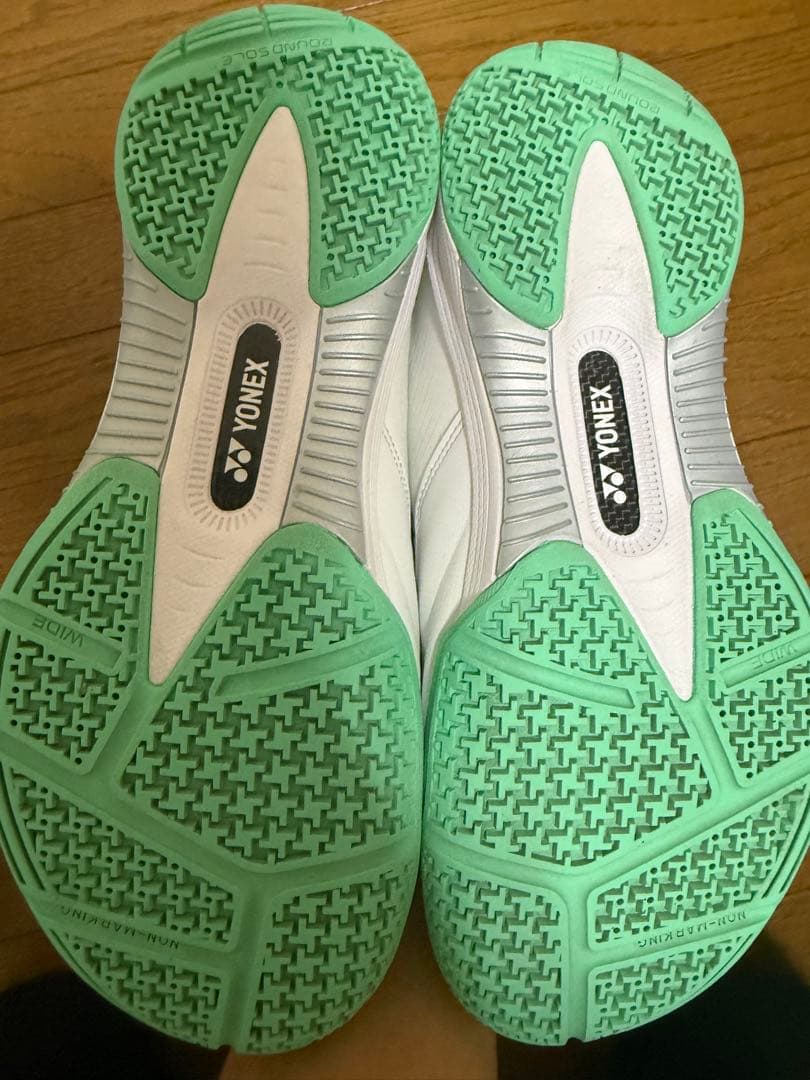 ヨネックスボアシステムバドミントンシューズ26cm