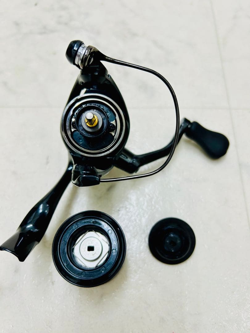 宮島さんの神主さま専用 ⭐︎ 超美品 シマノ　ヴァンキッシュC2500SHG ⭐︎