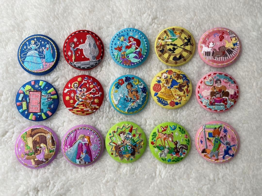 ディズニー 刺繍缶バッジビスケット2 コンプリート セット 刺繍缶バッジ2