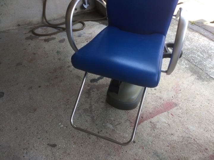 5日限定　2台 オオヒロ　電動　カットチェア　　ブルー