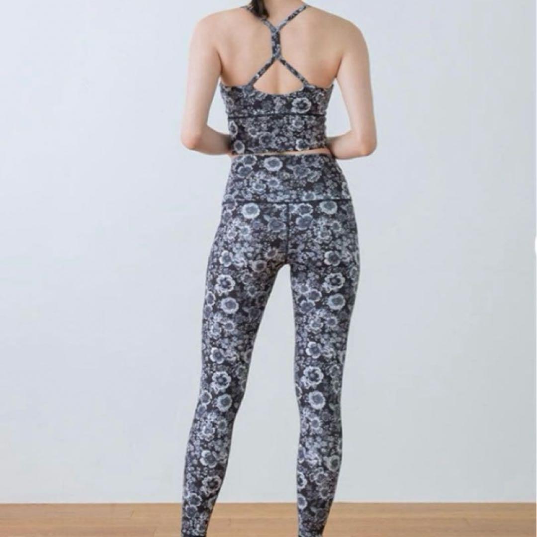 【SUKALA】エンブロイダリー　ウェア上下セット