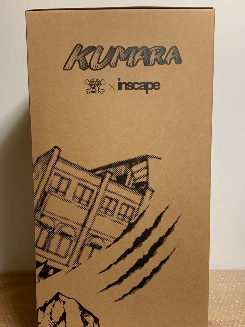 inscape studio × ART JUNKIE 黄金の50cmクマラ