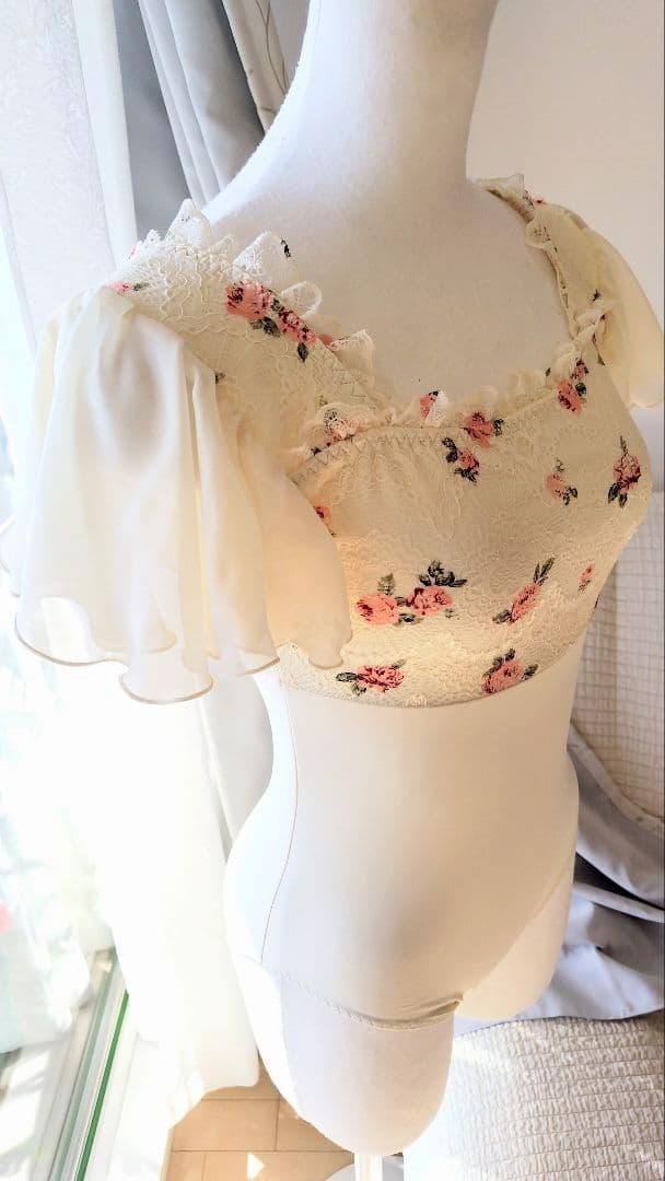 (再販)Ｓ～Ｍ／秘密の花園に咲く可憐なピンク薔薇が可愛いアイボリー娘役レオタード