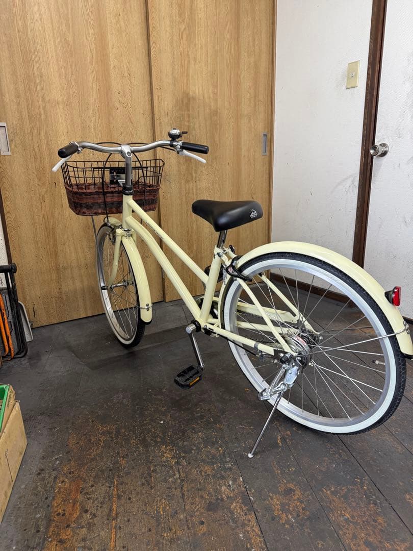 中古車　イノベーションファクトリーJr　22インチ　LEDダイナモライト　美品