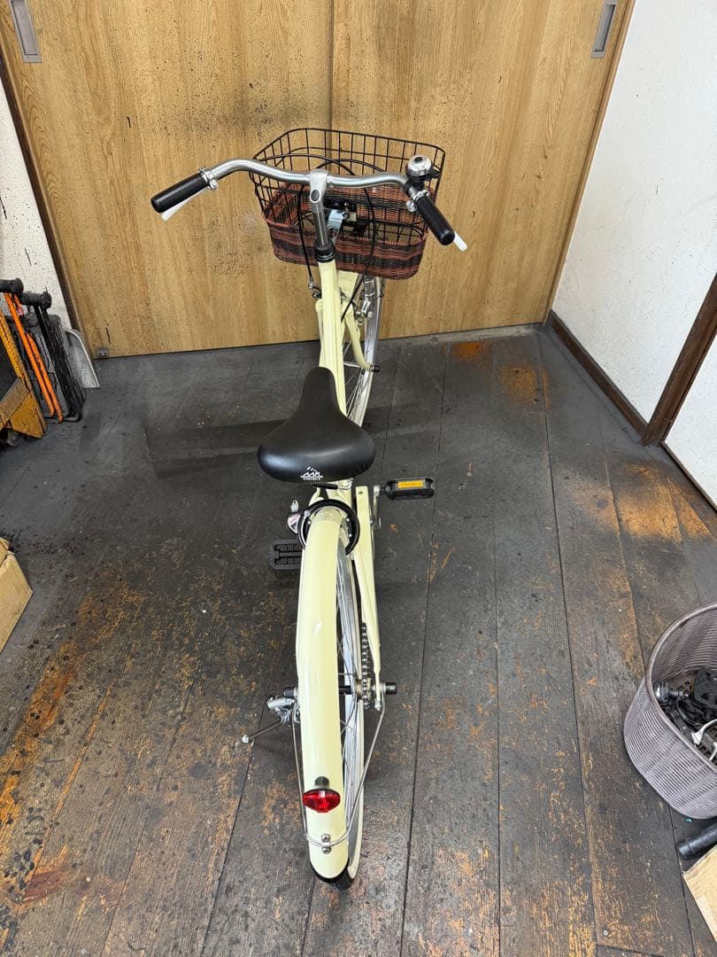 中古車　イノベーションファクトリーJr　22インチ　LEDダイナモライト　美品