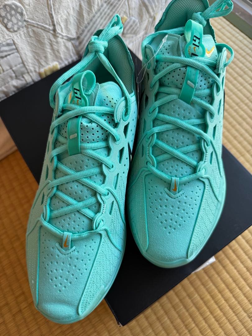 NIKE GTCUT3 28.5cm (未使用)
