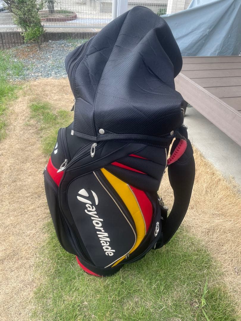 TaylorMade キャディバッグ 黒/赤/黄
