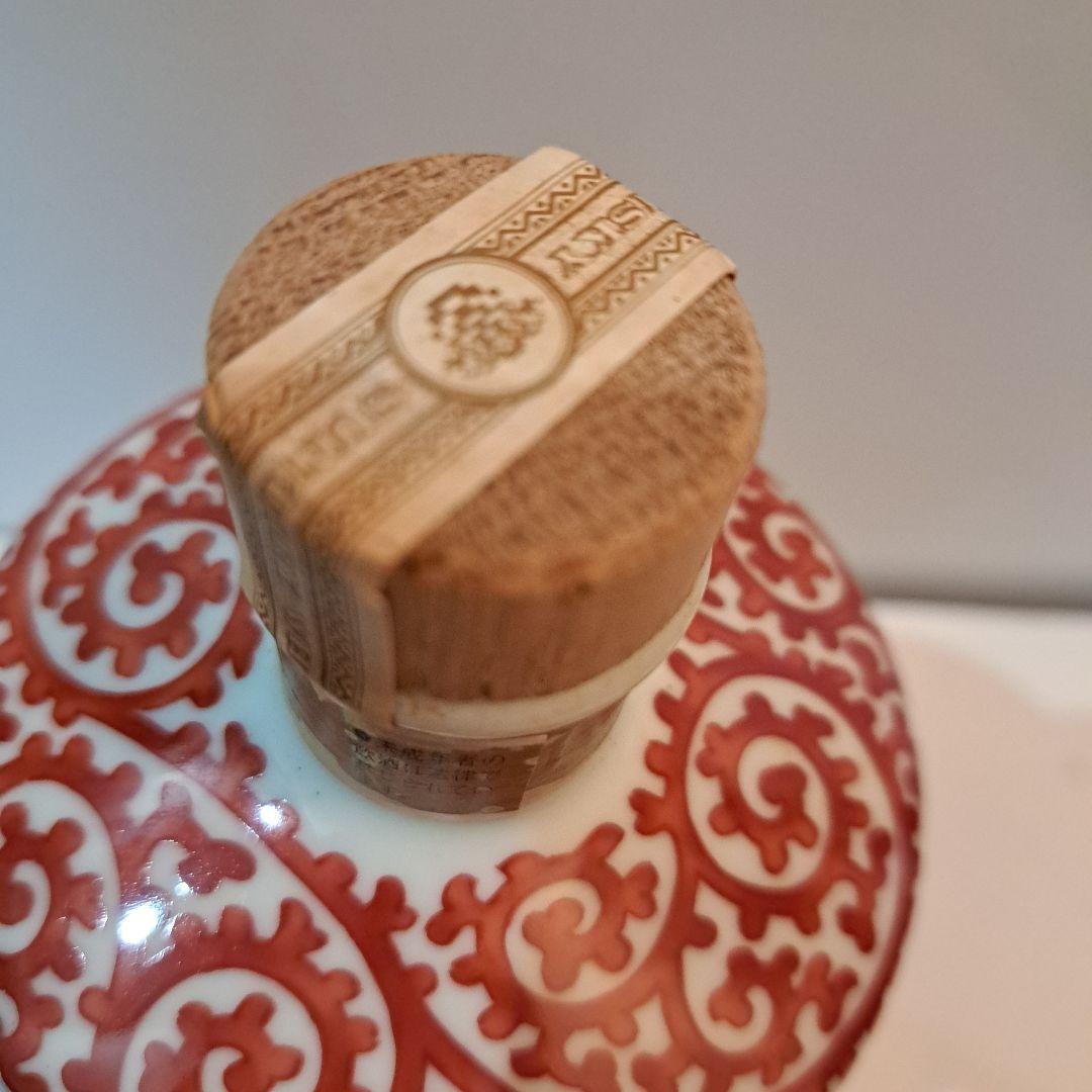 白州ウイスキー whisky サントリー 有田焼ボトル 赤絵蛸唐草 「寿 」