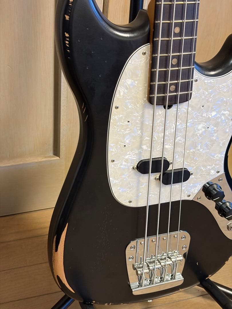FENDER JMJ Road Worn Mustang Bass （軽量良品）