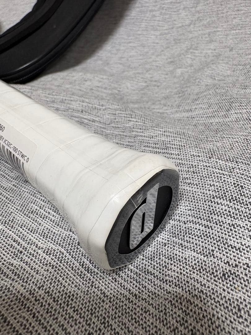 激レア　プリンス　ディズニー　ビースト25 テニスラケット ミッキー柄 新品