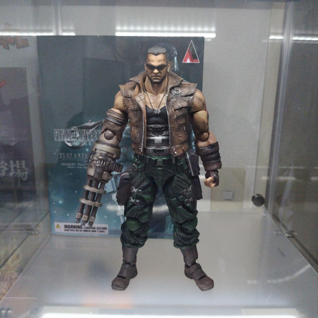最安値　ファイナルファンタジー7リメイク 　プレイアーツ改　バレット　フィギュア