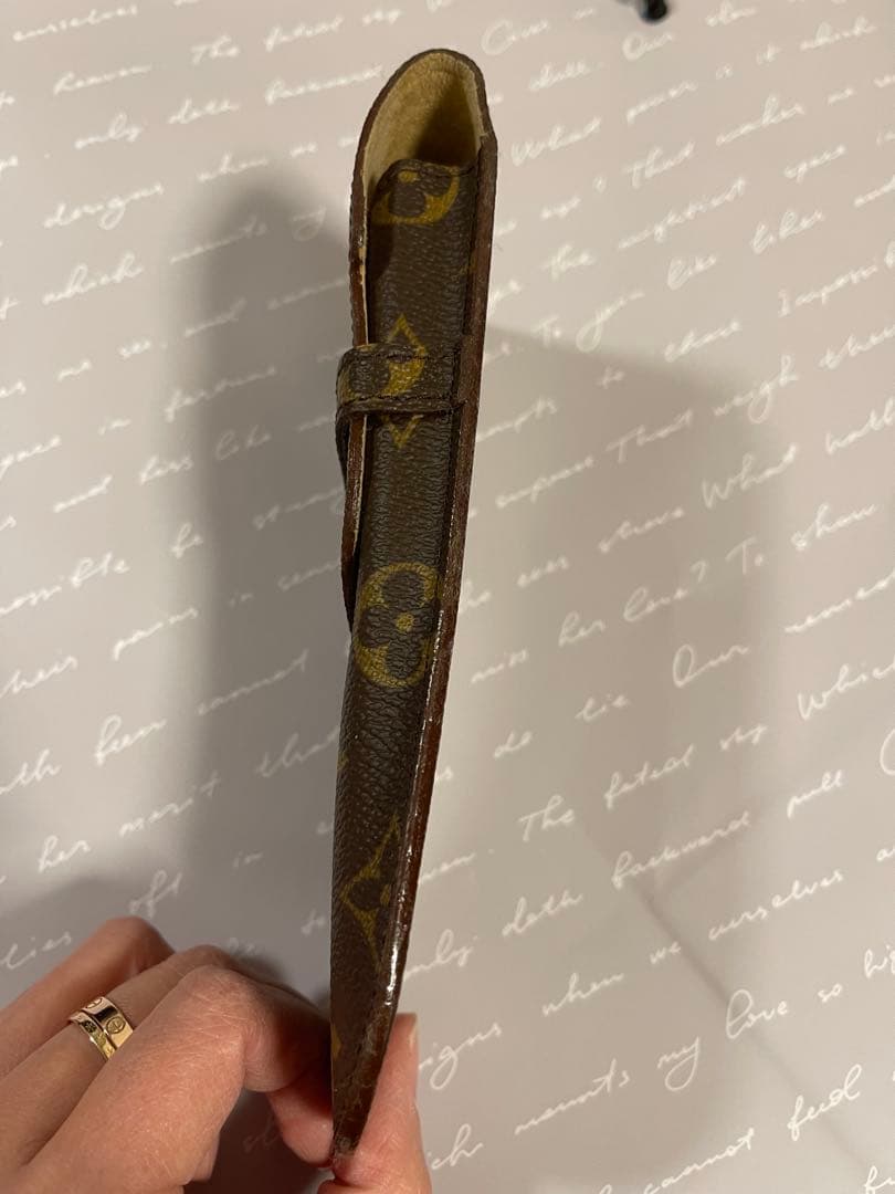 Louis Vuitton モノグラムペンケースメガネケース