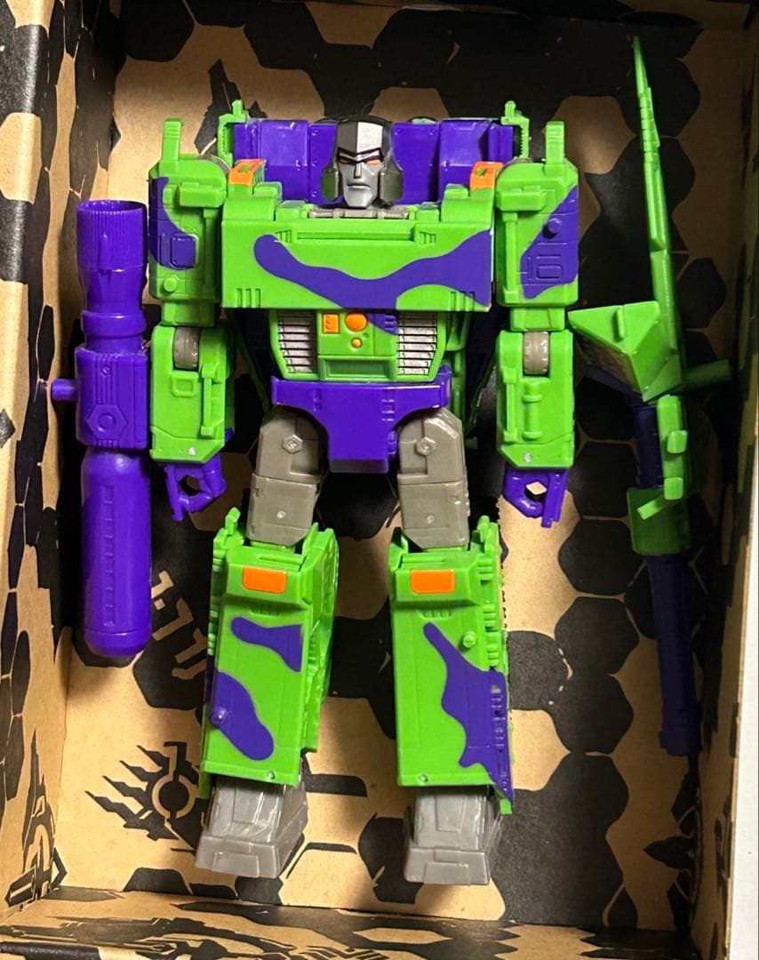 トランスフォーマー ジェネレーションズセレクト G2メガトロン