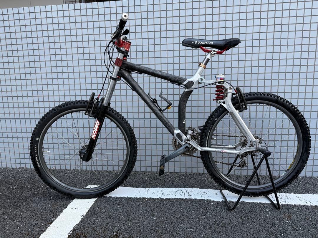 GT STS-1000 ダウンヒルマウンテンバイク TIOGA 引き取り限定