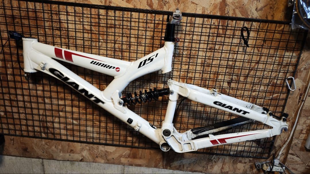 GIANT WARP DS1 フレーム　　16.5 42cm