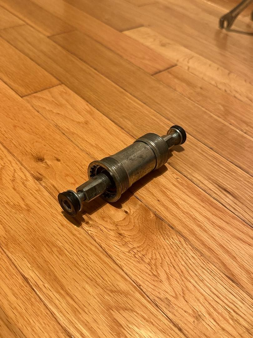 NJS ピストフレーム