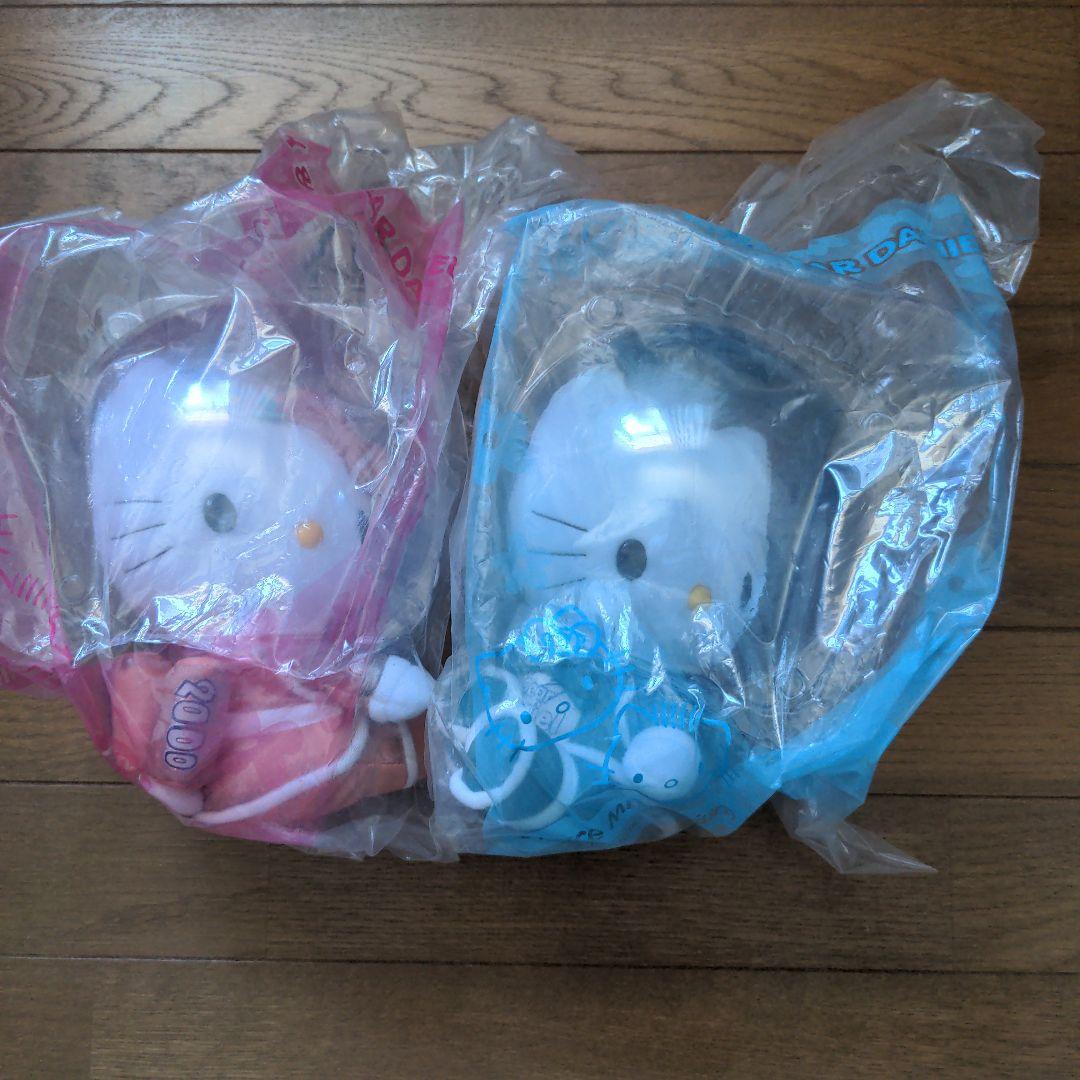 キティちゃんのぬいぐるみ