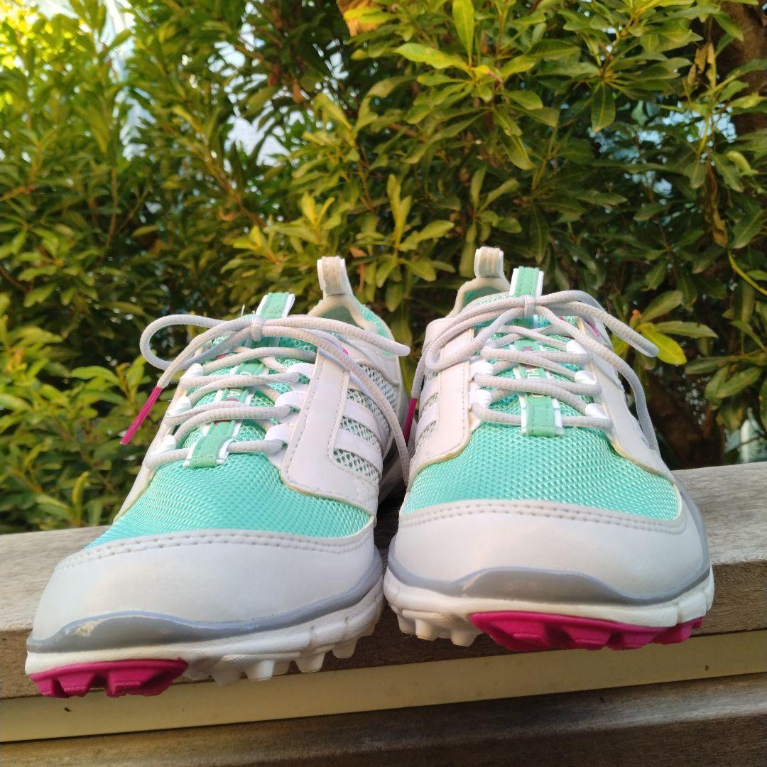 アディダス　新品　レディースゴルフシューズ　超軽量412g　遠征　ミントグリーン