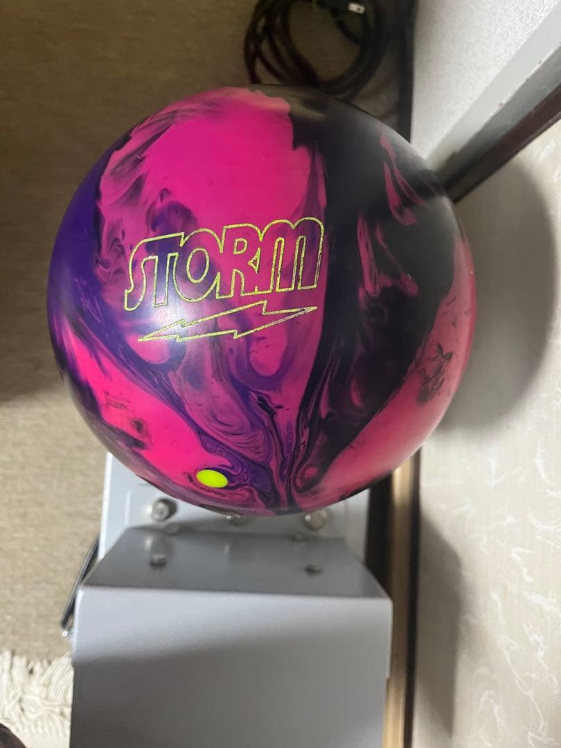 STORM Proton PhysiX 15LBS ボウリングボール