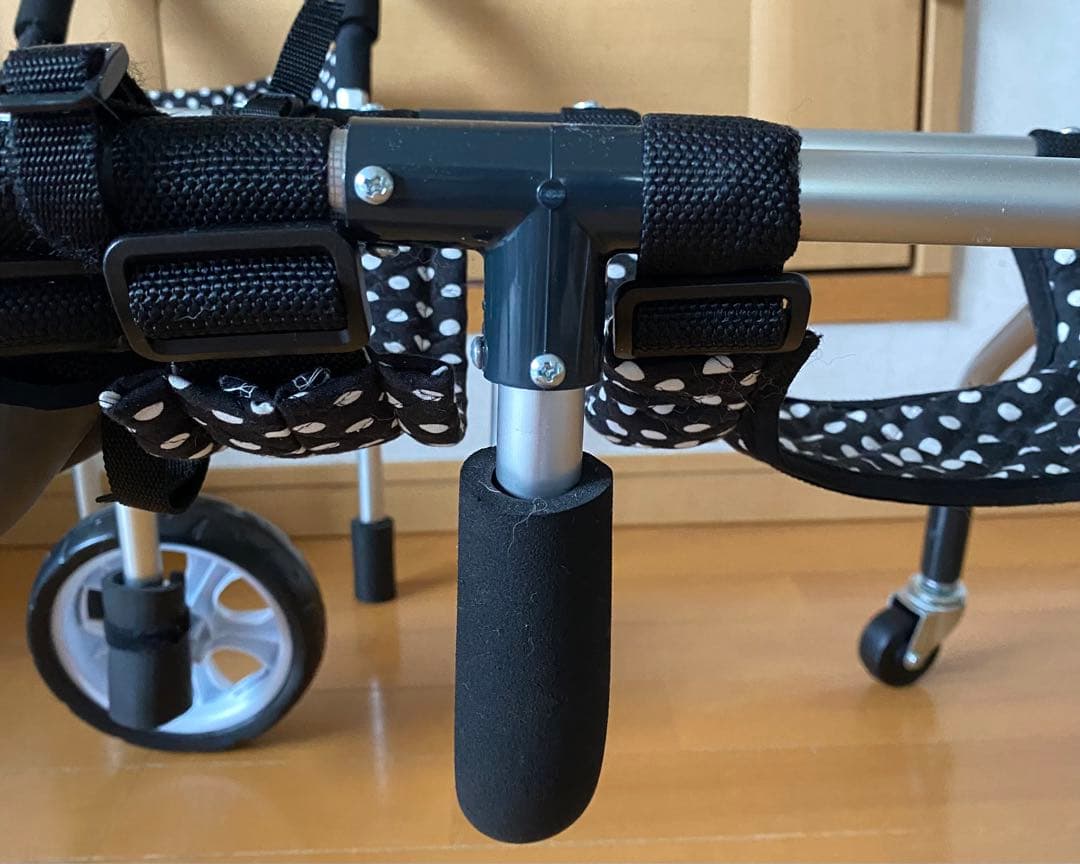 犬用車椅子 歩行器 4輪