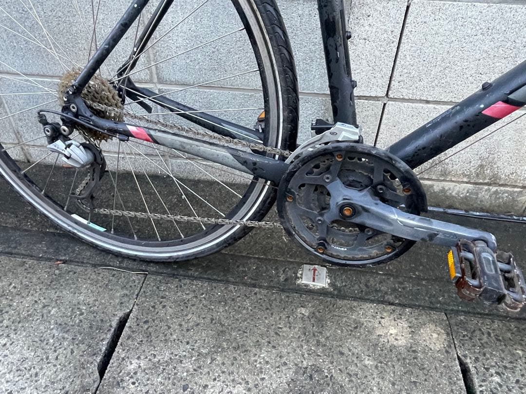 スペシャライズド　SIRRUS シラス　送料無料