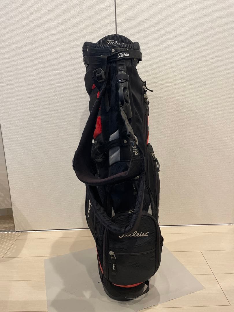 【マークー】Titleist キャディバッグ 黒/赤