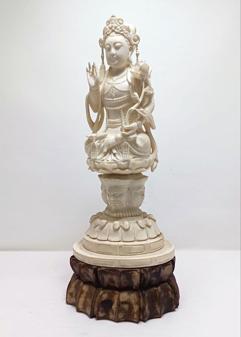 #6 高級彫刻 細密彫り 聖観音像 置物 高さ25㎝ 総重量779.6g