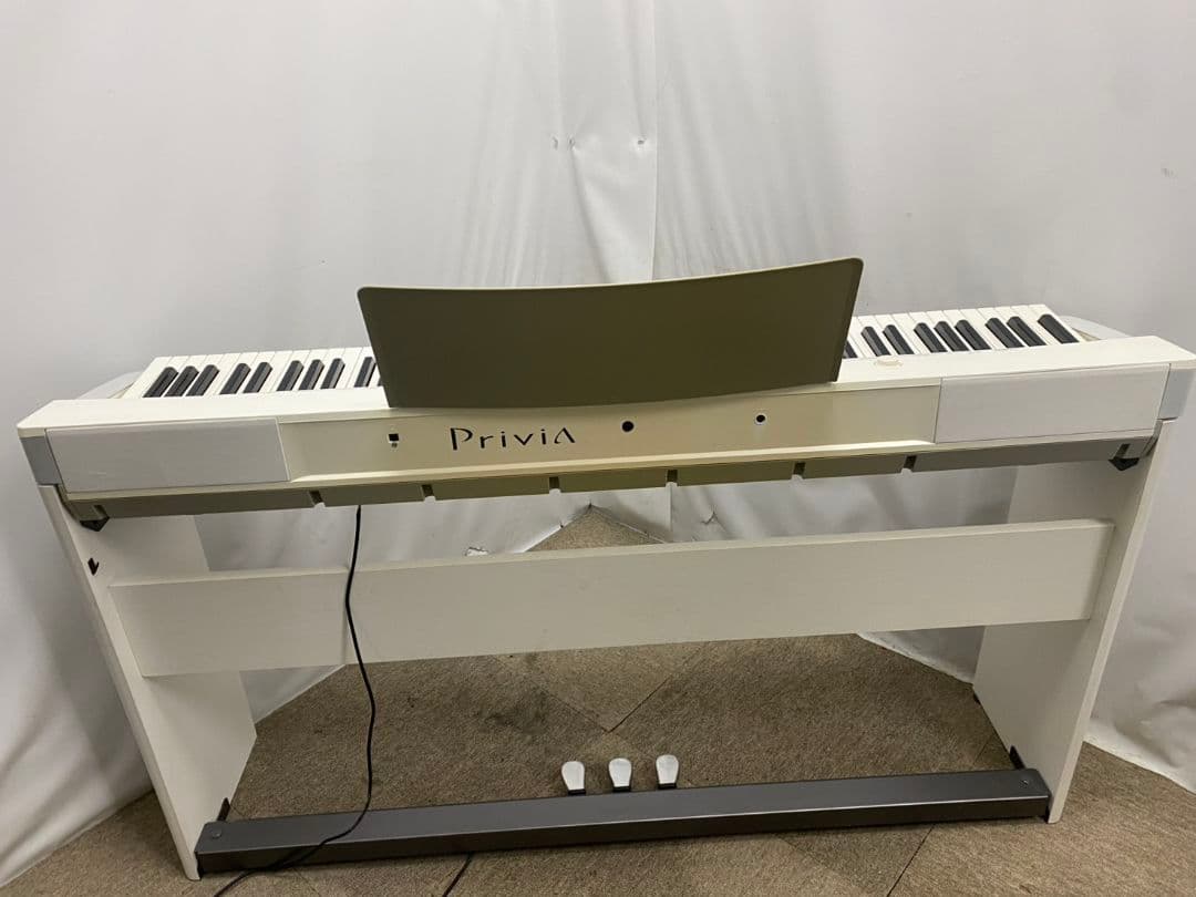 CASIO 電子ピアノ カシオ Privia 88鍵 PX-135WE