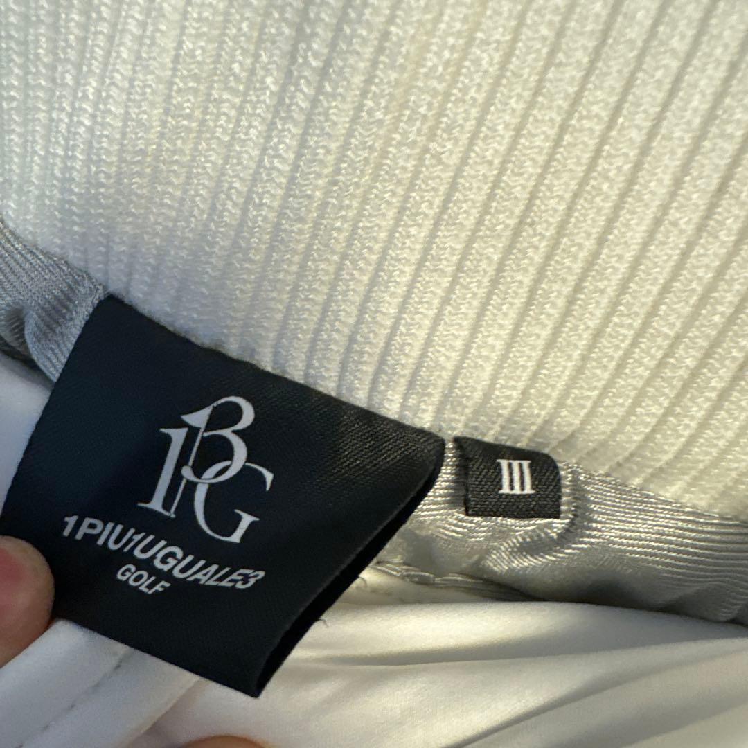 1PIU1UGUALE3 GOLF ダウン　ズボン