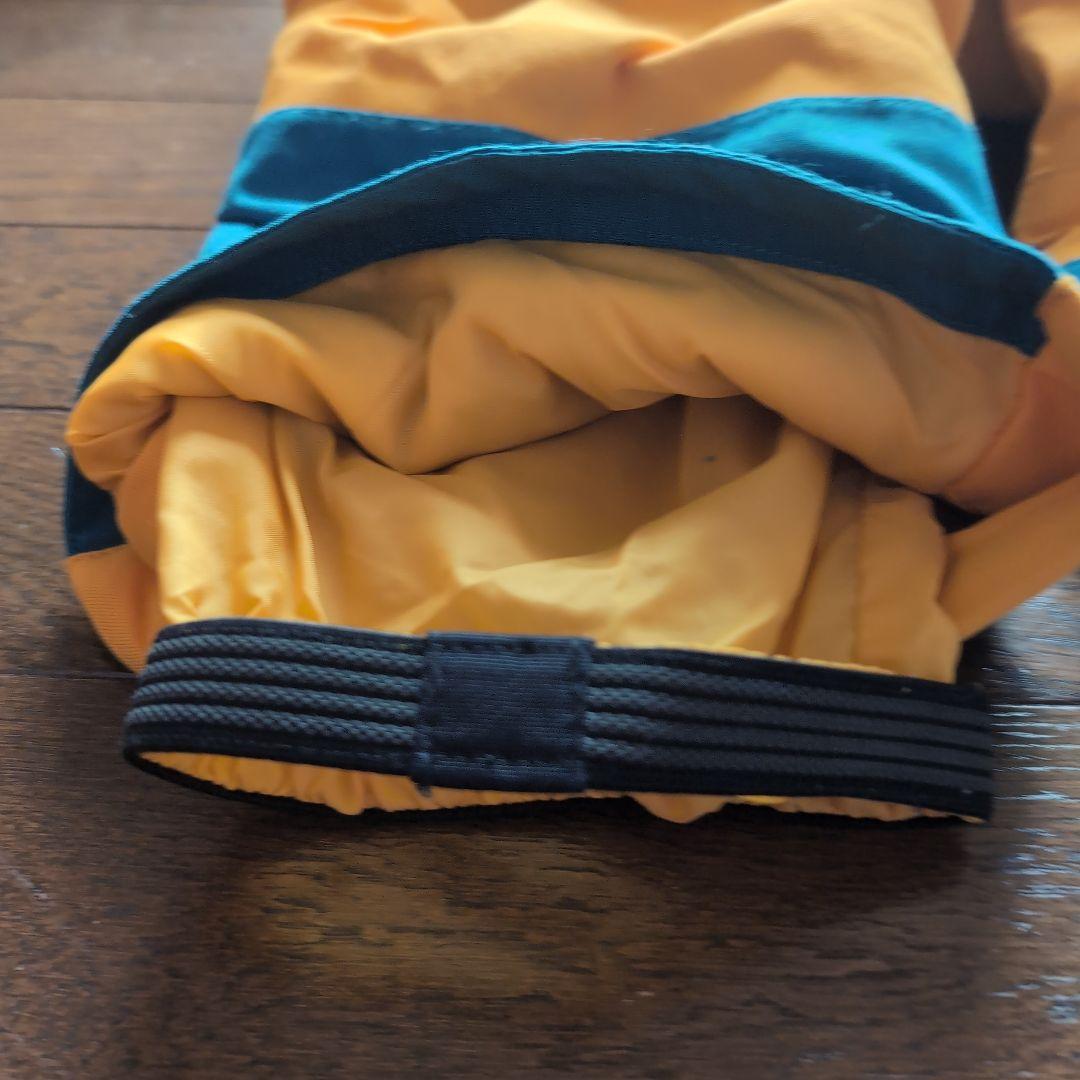 Burton 子ども用スノーボードウェア 4T