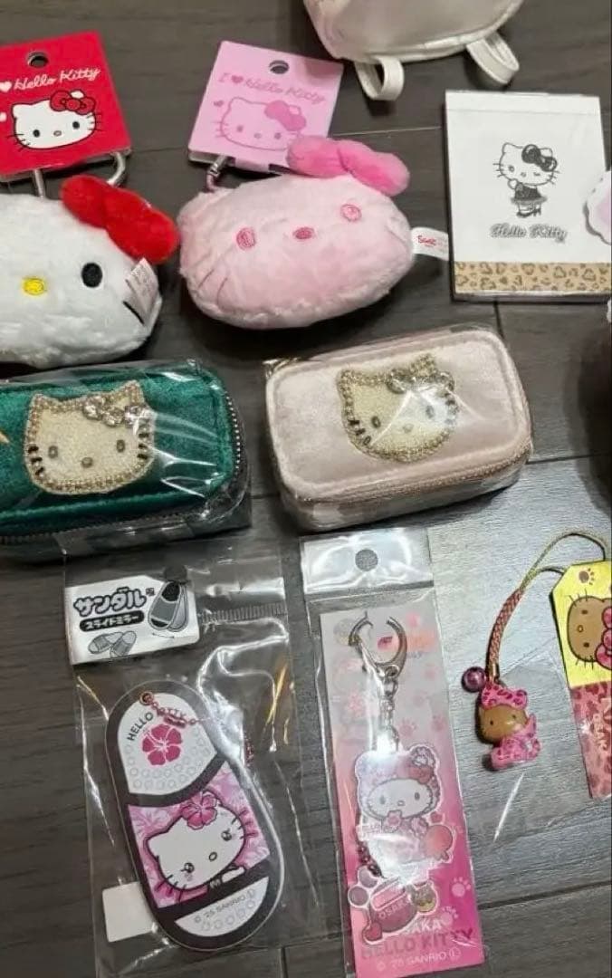 ハローキティ ぬいぐるみ　キーホルダー10点セット　新品未使用　まとめ売り