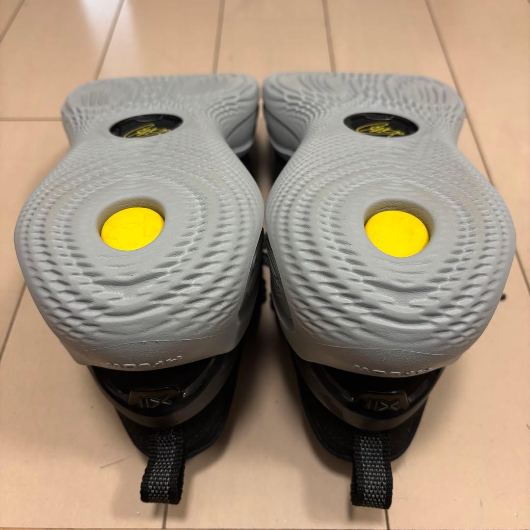 アンダーアーマー カリー12 26.5㎝