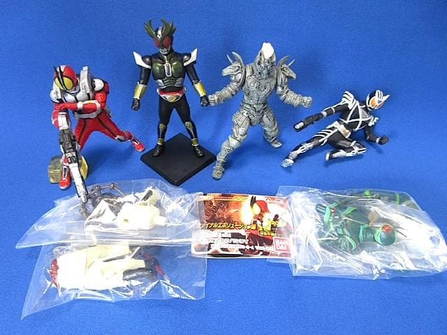 HGシリーズ　仮面ライダー　51体セット