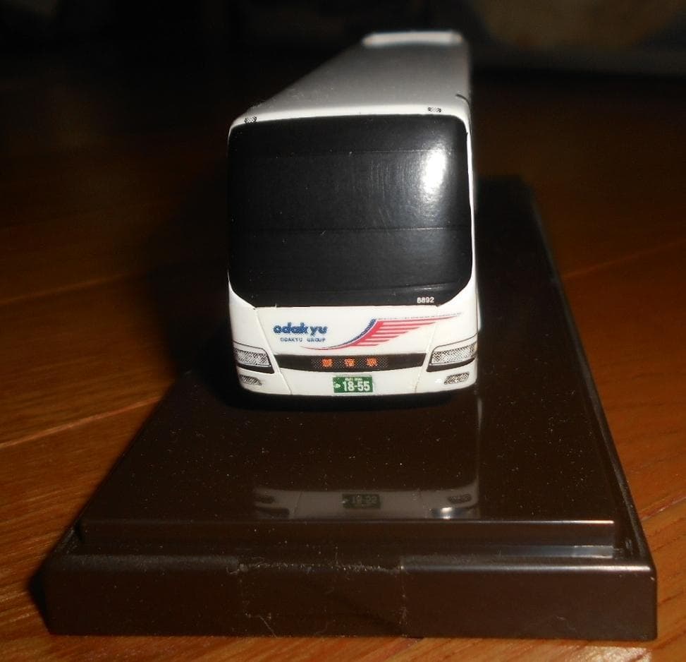 アドウイング　1/80　　小田急バス　三菱　エアロエース