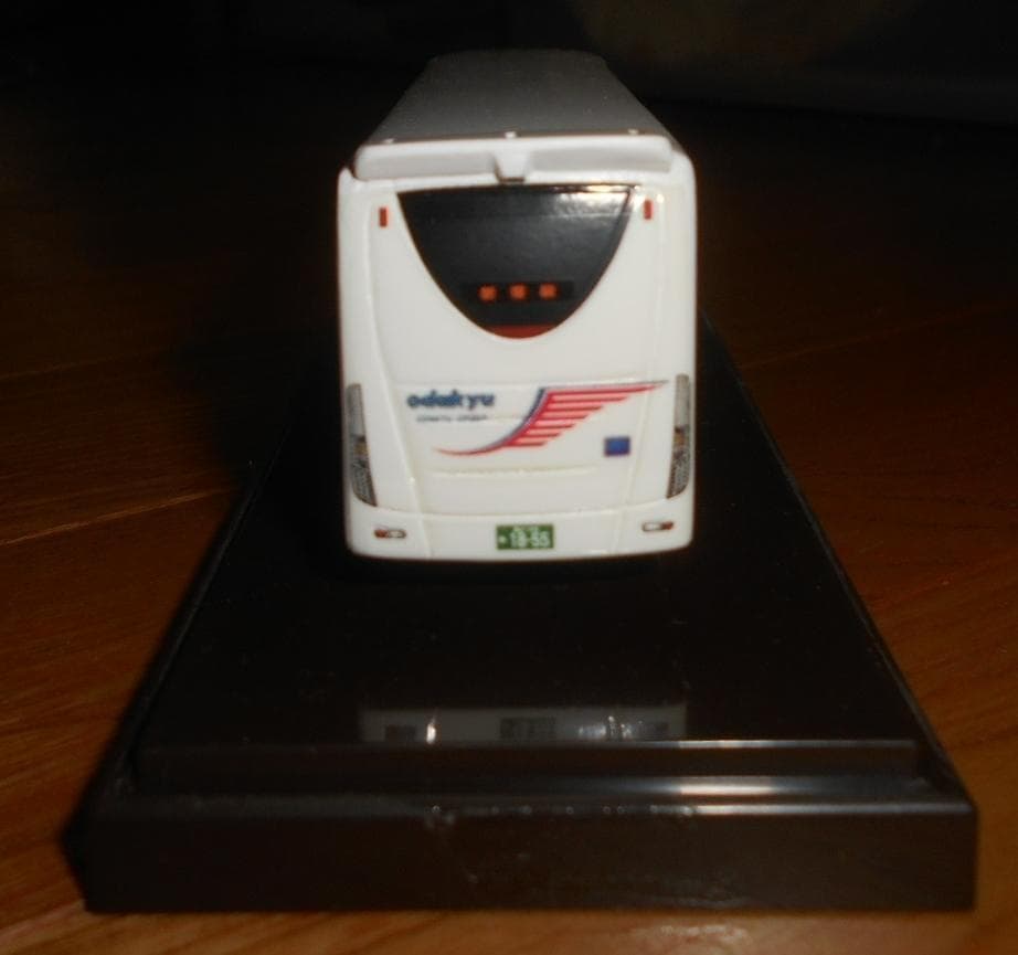 アドウイング　1/80　　小田急バス　三菱　エアロエース