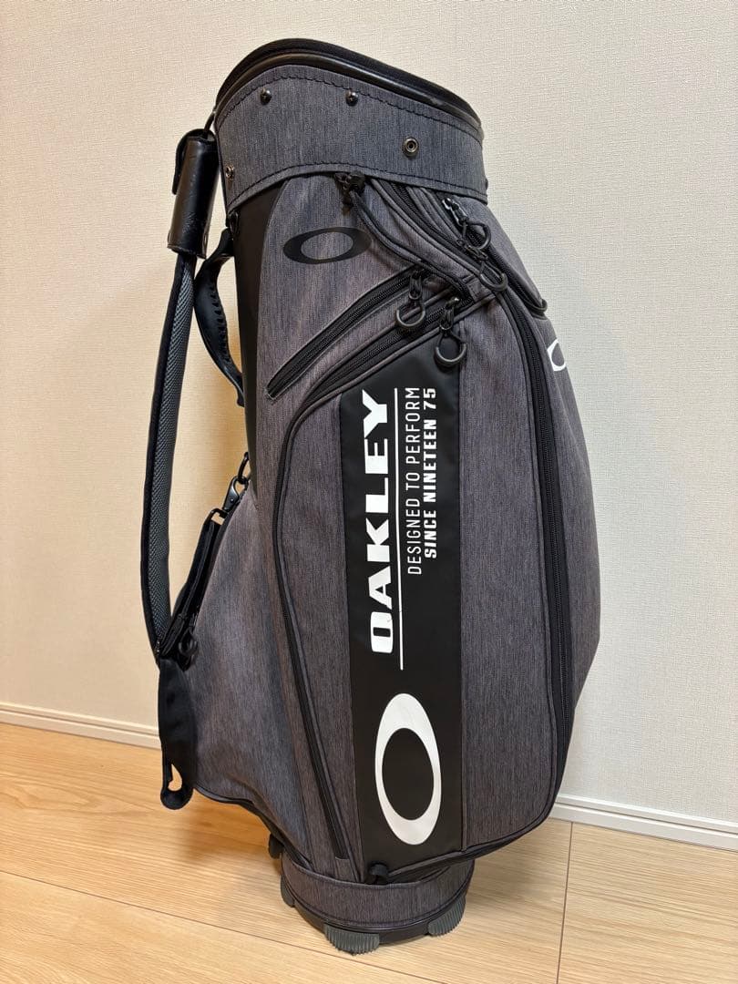 オークリーキャディバッグ9.5型 47インチ対応 ダークグレー5分割 7ポケット