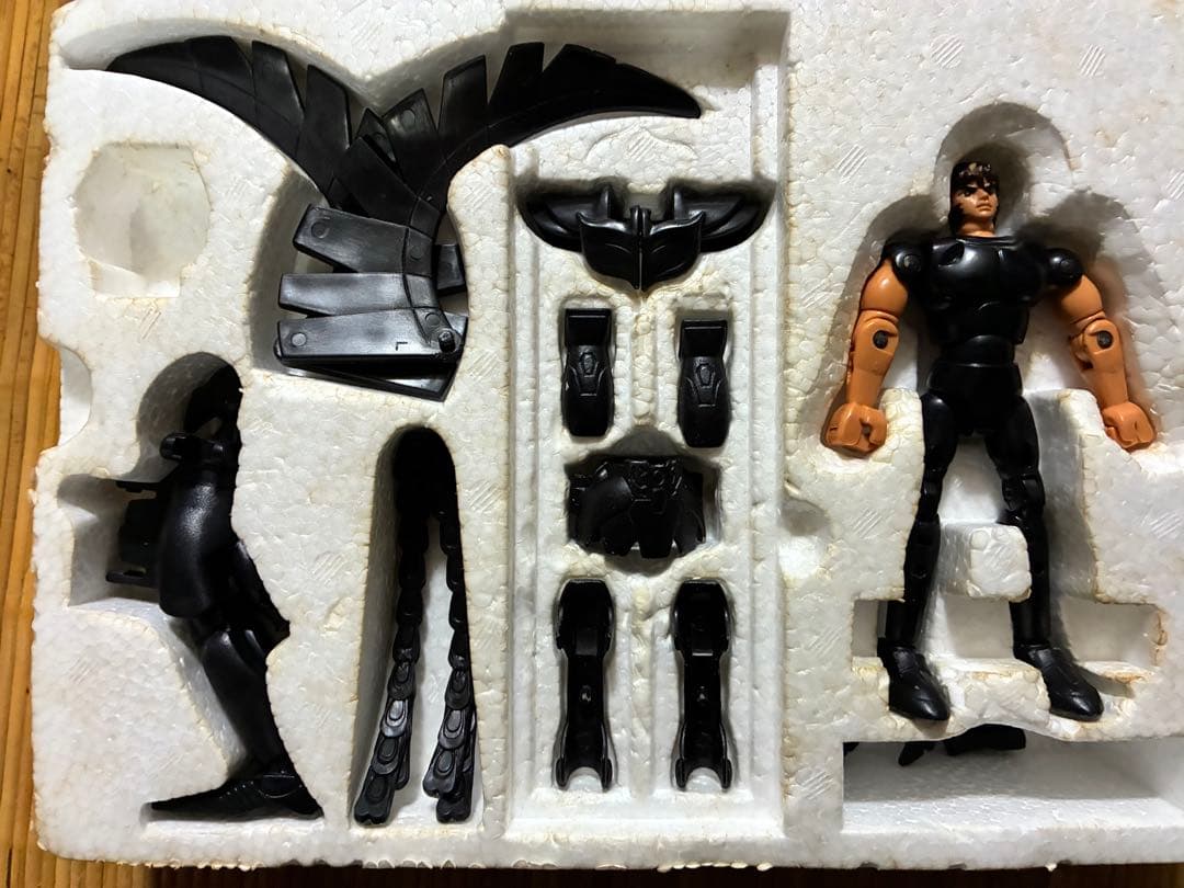 聖闘士聖衣大系 フェニックスクロス、ブラックフェニックスクロス 欠品あり