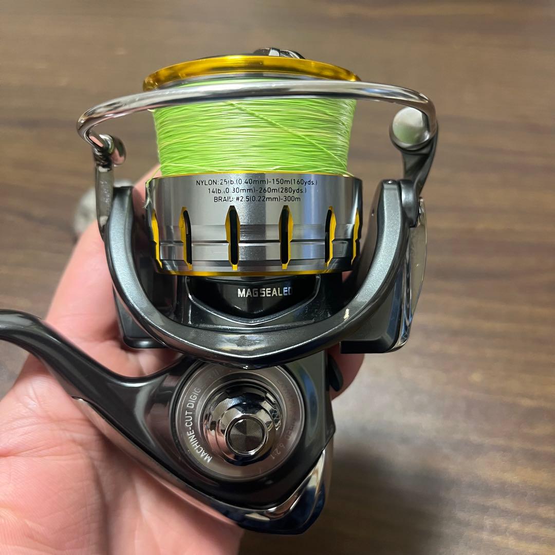 18 BLAST（ブラスト） LT5000D-CXH スピニングリール